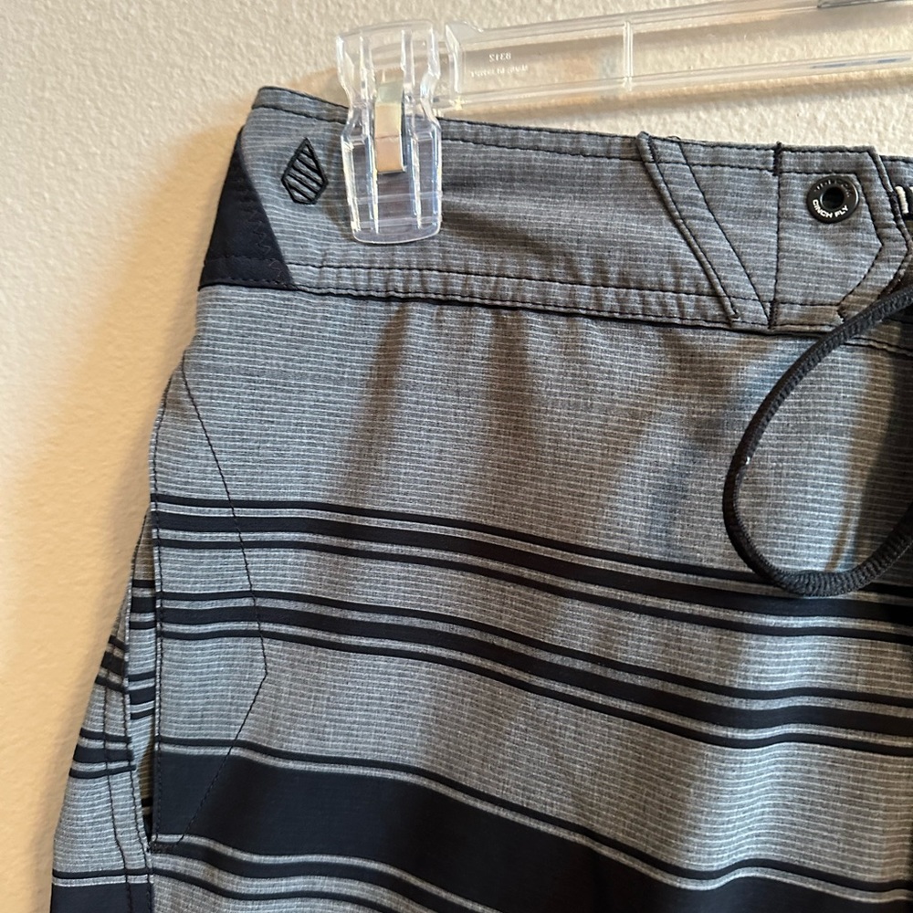 Volcom Mod-Tech Swim Shorts - image 3